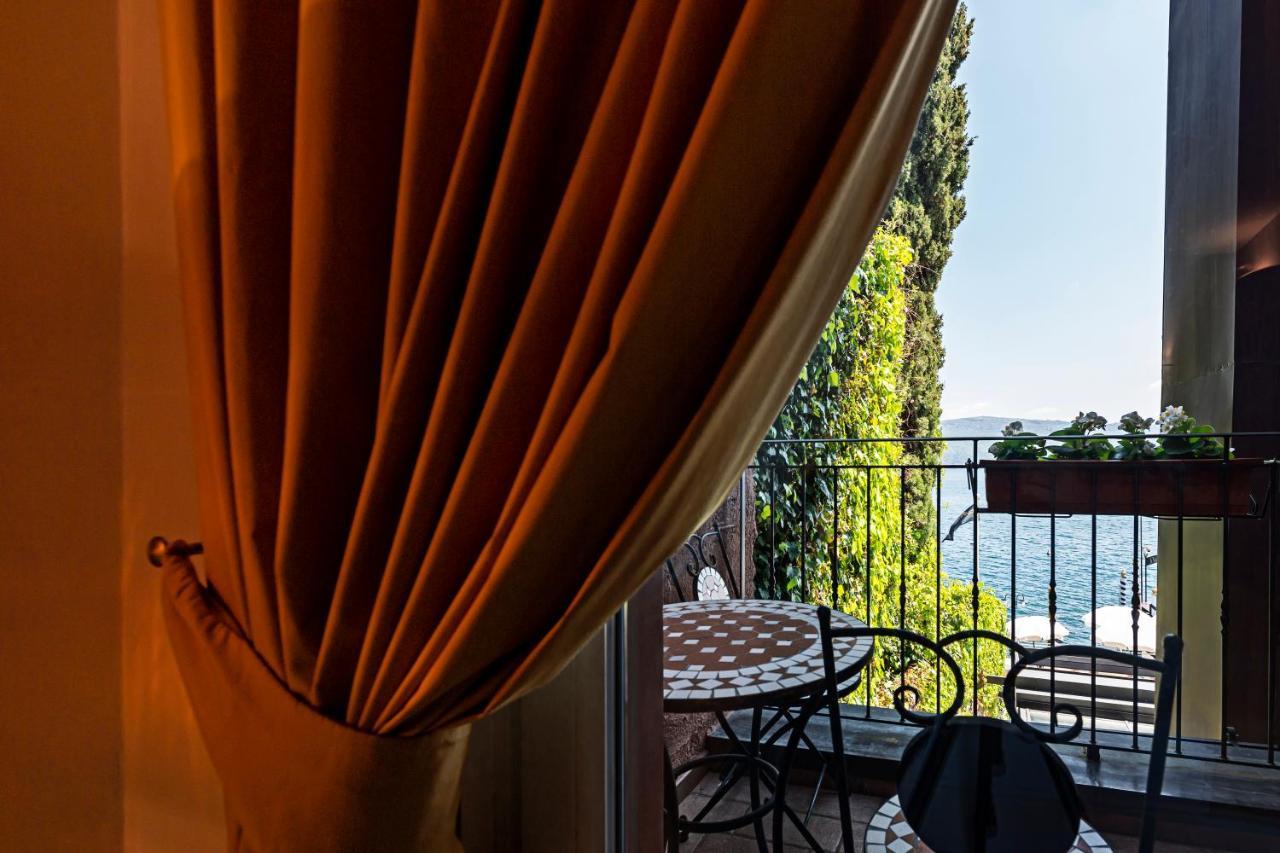 Hotel Baia D'Oro - Adults Only Гарньяно Экстерьер фото